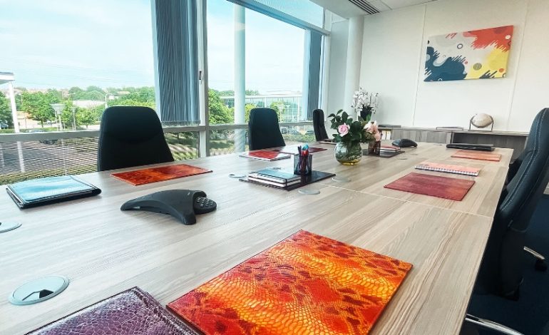 How To Adapt To A Hybrid Working Model