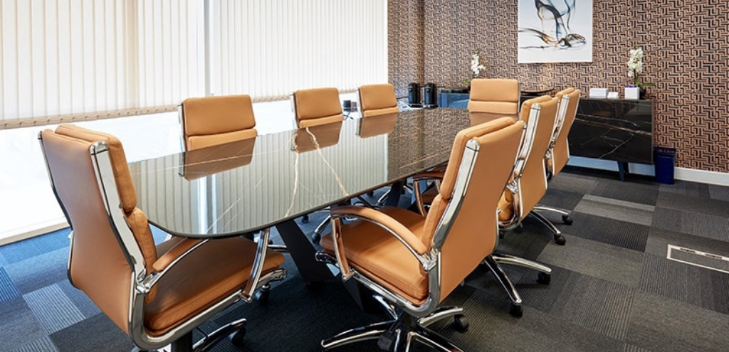 Discover Our Luxurious Meeting Rooms